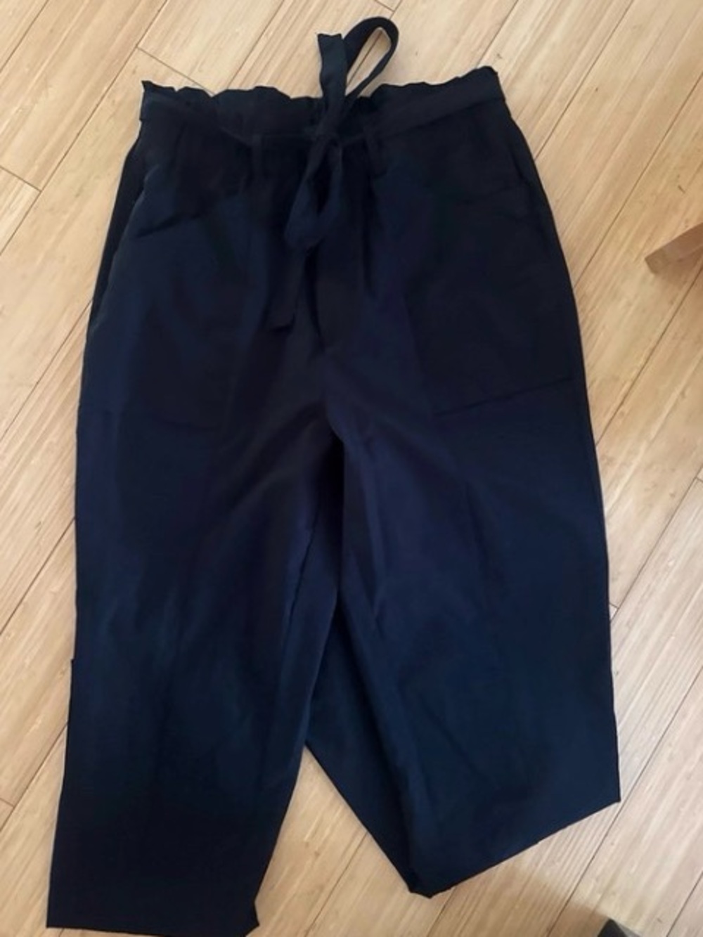 Men's Black Drawstring Jogger Pants with Front Pockets